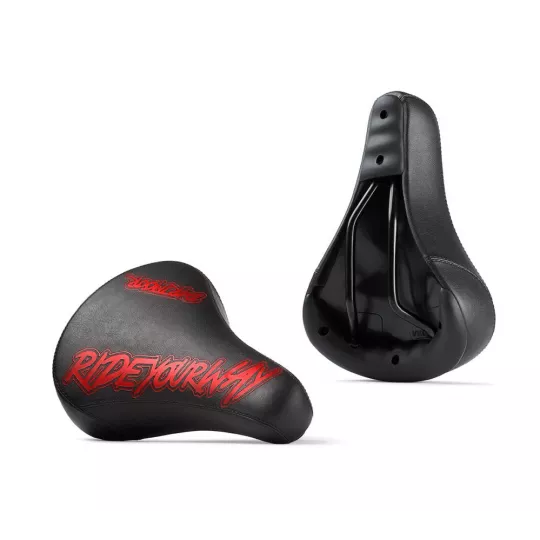 Dartmoor Streetfighter – Saddle With Rails (Red) | kasitro.live
