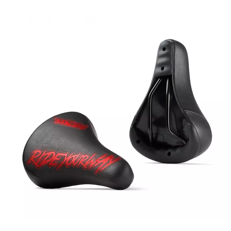 Dartmoor Streetfighter – Saddle With Rails (Red) | kasitro.live