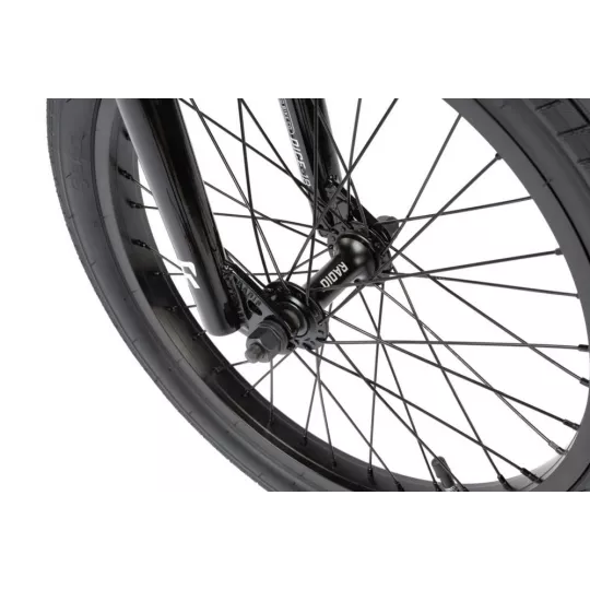 Radio Dice 18" – juniorské BMX kolo (Candy) | kasitro.live