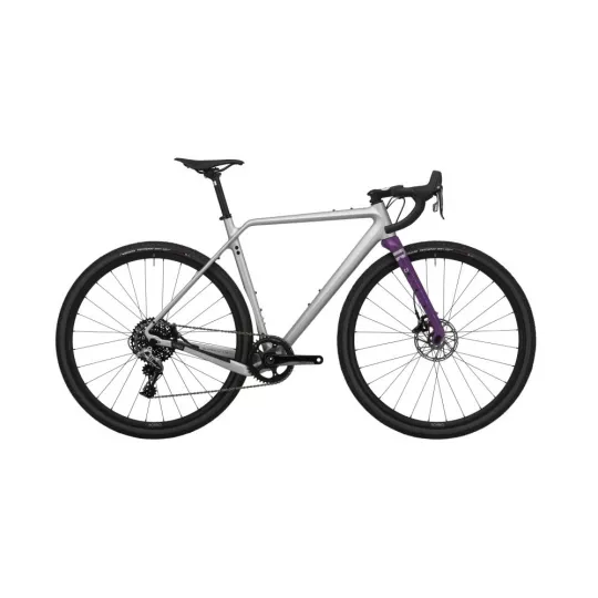 Rondo RUUT CF2 – karbonový gravel | kasitro.live