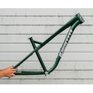 Identiti AKA 29 Zelený – MTB Hardtail Frame (Mx) | kasitro.live