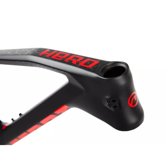 Accent Hero Carbon 29 â€“ Black/Red Frame | kasitro.live