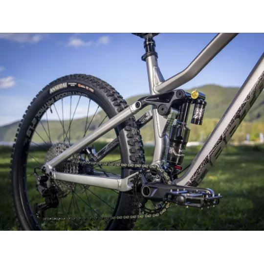 Dartmoor Rocbird Enduro EVO 29/27,5" | kasitro.live