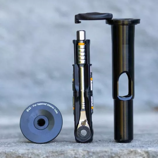 Granite Stash RT Ratchet Tool Kit integrovaný do hlavy | kasitro.live