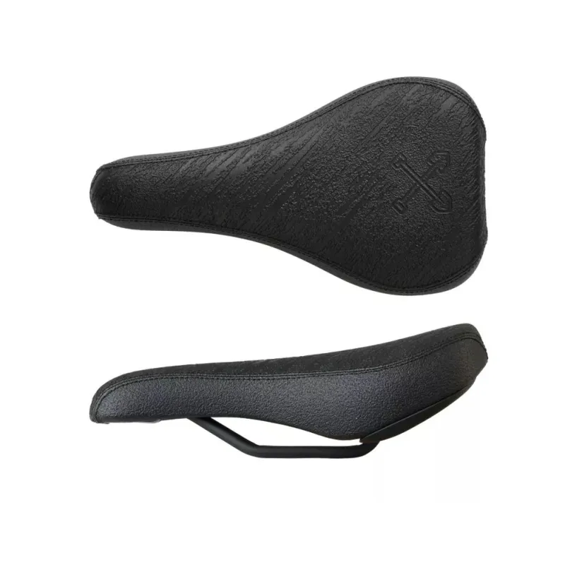 Dartmoor Player - Černá – Combo/Integral Saddle | kasitro.live