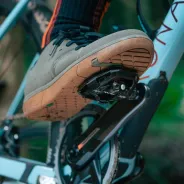 Funn CLAST Single side – Bike Pedals (Pilsen) | kasitro.live
