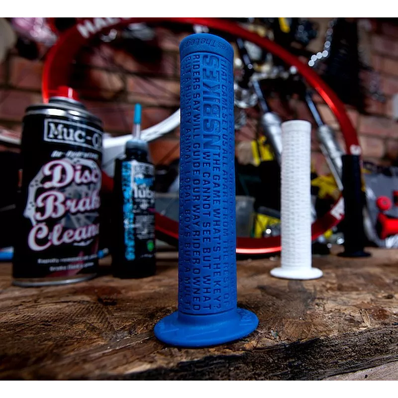 NS Bikes Sam Pilgrim Blue gripy - modré | kasitro.live