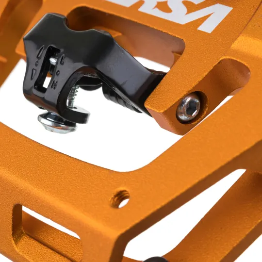 DMR Versa (One side SPD) – Bike Pedals (oranžové) | kasitro.live