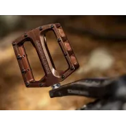 Dartmoor THUNDER Alu CNC – Bike Pedals (Choco) | kasitro.live