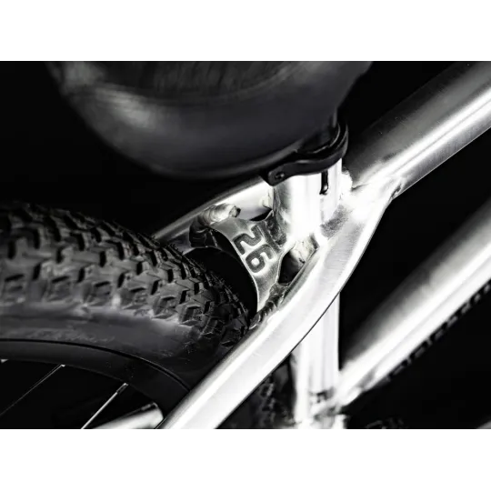 Dartmoor Two6Player Pro Dirt Bike 26" - Brushed Silver | kasitro.live