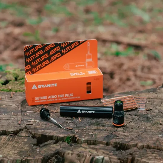 Granite Suture Aero Tire Plug Kit černá – oprava tubeless | kasitro.live