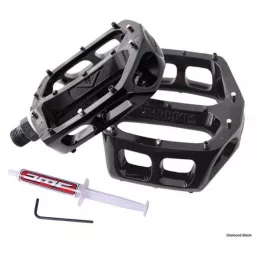 DMR Bikes V8 Grease Port pedály - Diamond Black černé