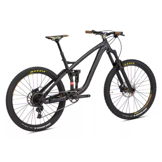 NS Bikes Snabb 160-2 – enduro kolo 27,5" | kasitro.live
