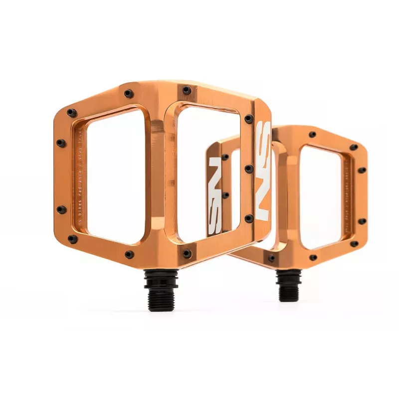 NS Bikes Radiance pedály Copper | kasitro.live