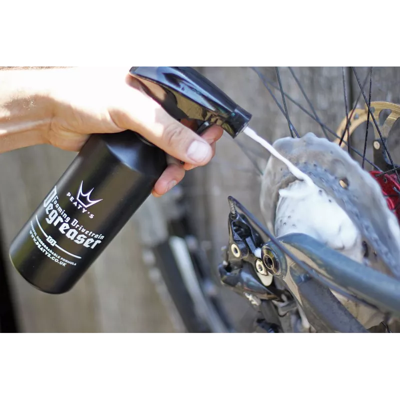 Peaty's Drivetrain Degreaser 500 ml - bike drivetrain cleaner | kasitro.live