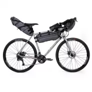 Halo Passport Seat Pack - brašna na sedlovku 9,8L beznosičová | kasitro.live