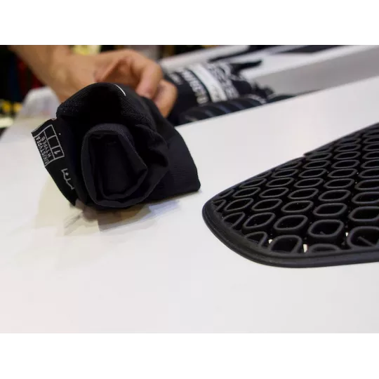 Alpinestars PARAGON LITE – Arm Armor | kasitro.live