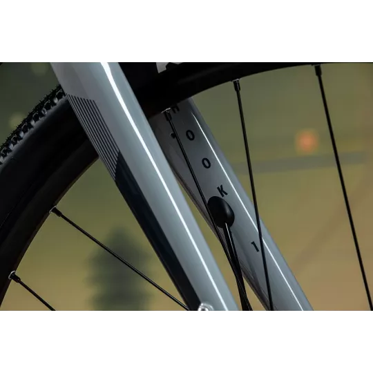 Bombtrack Hook 1 CrMo – gravel kolo | kasitro.live