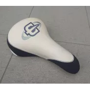 Brave AirTime SeatGrab saddle White