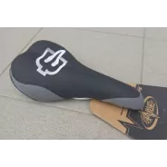 Brave Tailwhip saddle Black | kasitro.live