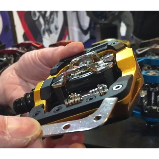 DMR V-TWIN SPD - zlaté – Bike Pedals | kasitro.live