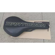 Dartmoor Arrow sedlo Race Ltd. - Black / Sandstorm | kasitro.live